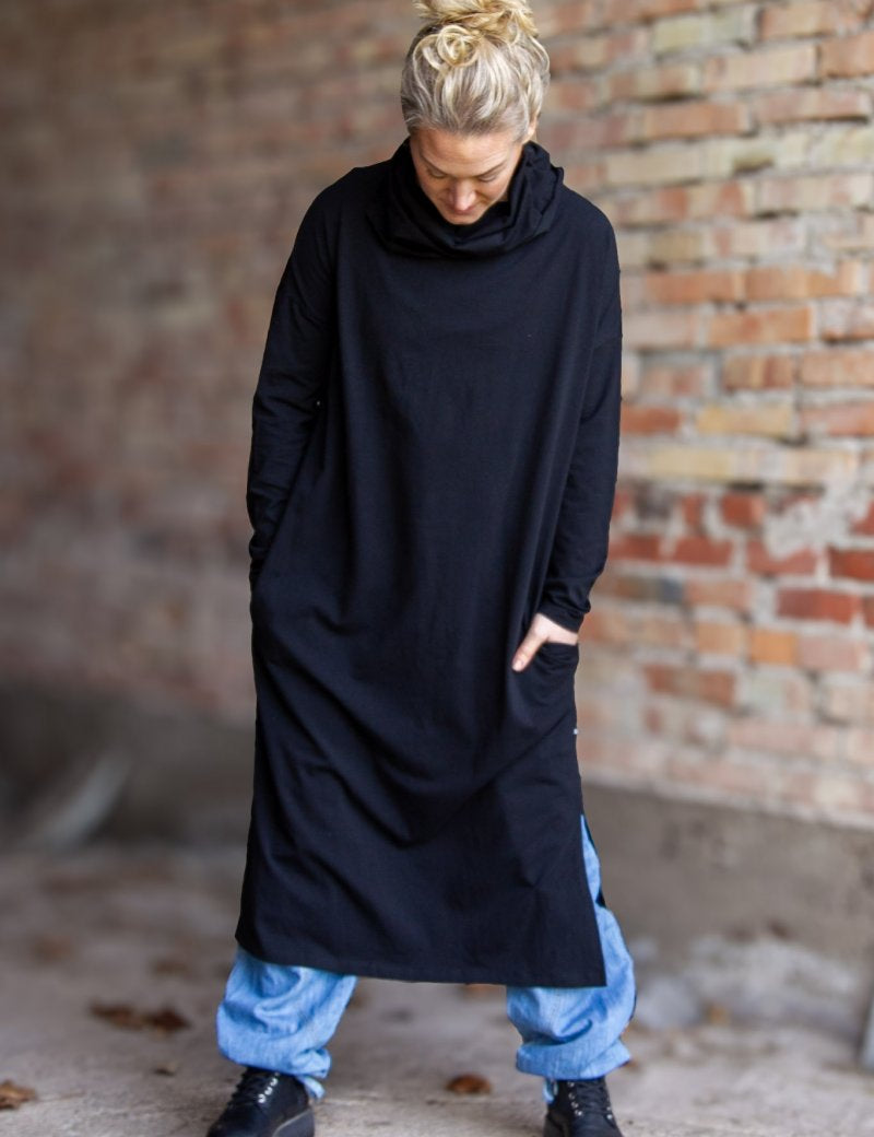 Svart_Poloklanning_Kaftan_Black_251.jpg