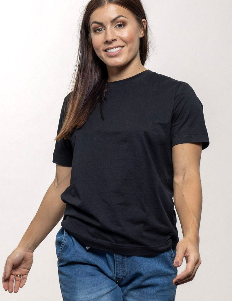 Svart_T-Shirt_Bufana_Black_251.jpg