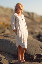Weißes Kleid Feald Creme Basisstreifen
