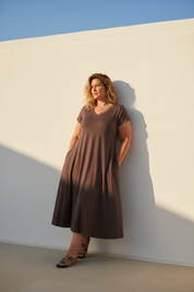 Chokladbrun – Leaning