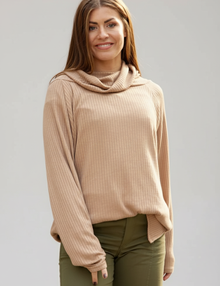 enhanced-Beige_Polotroja_Embrace_Beige_251.png
