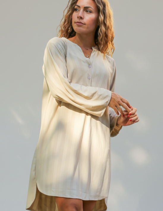 enhanced-Beige_Tunika_Ahshaga_Beige_255_2048x2048_8526a6f2-b99f-492d-94d6-c73c6759aaeb.png