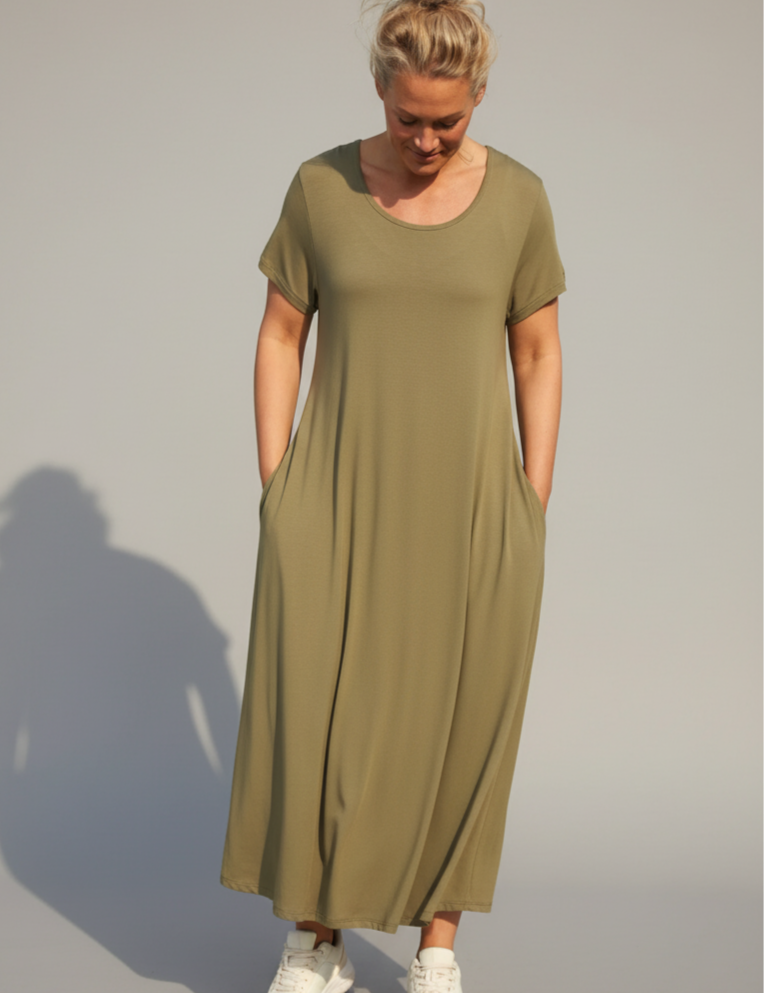 enhanced-Brun_Beige_Klanning_Ballerina_Original_Brown_Beige1_2048x2048_1.png