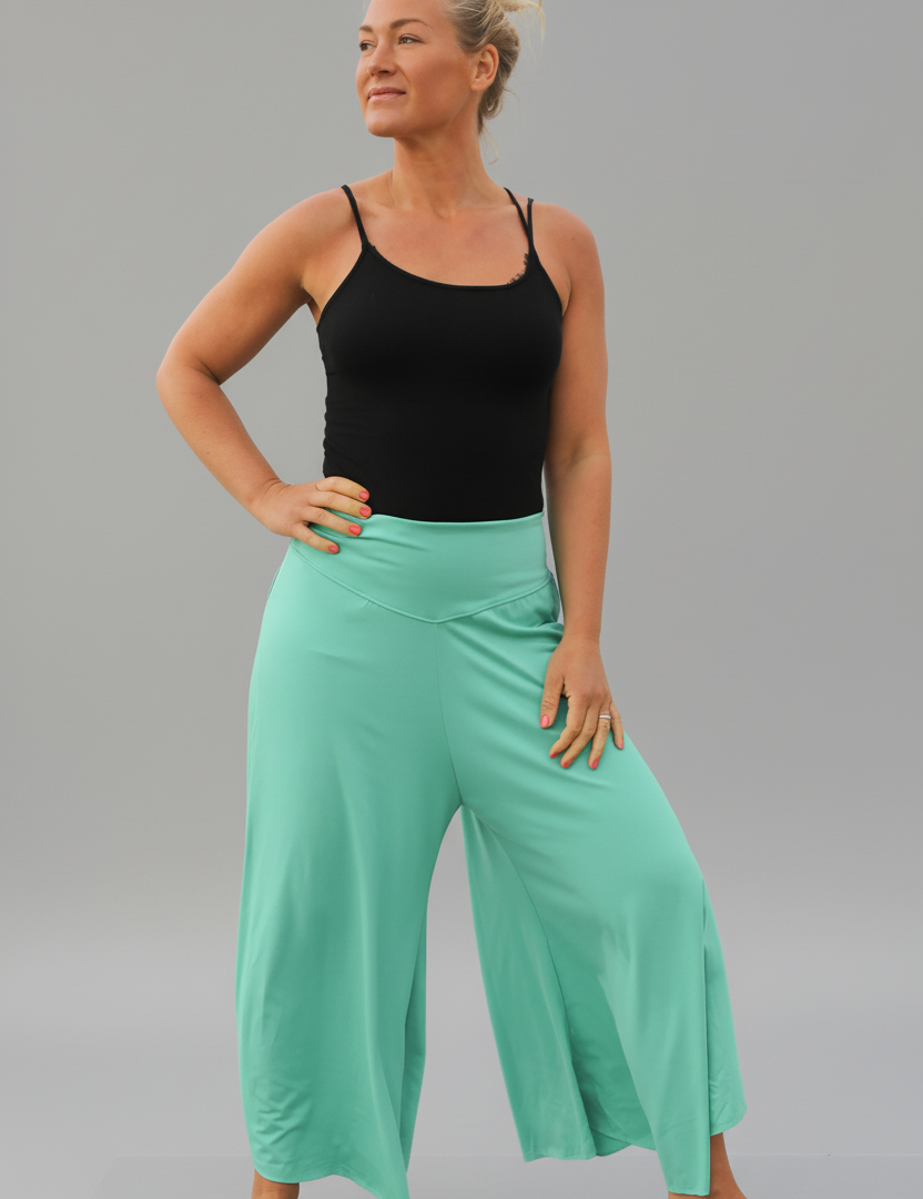 enhanced-Gron_Byxa_Noa_Petrol_Green_257_2048x2048_1.png