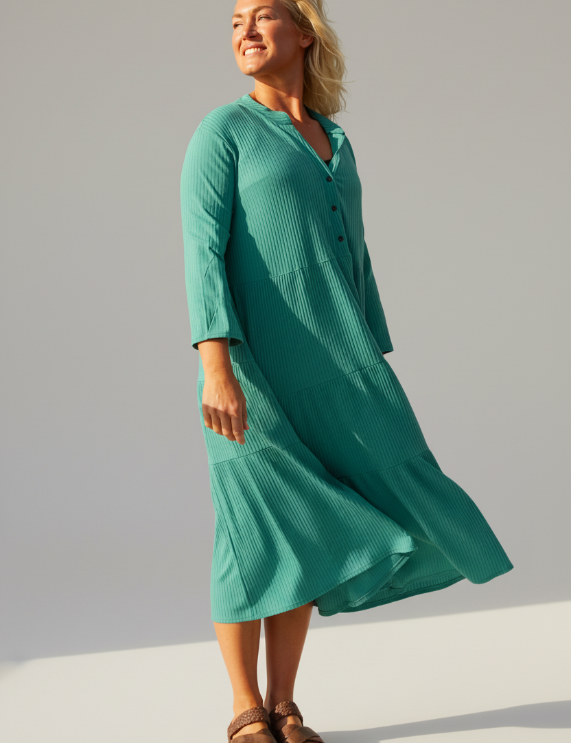 enhanced-Gron_Klanning_Miryam_Lenolium248_2048x2048_1.png
