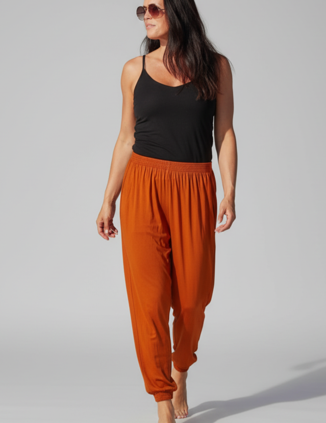 enhanced-OrangeByxaPocketyOrange254_2048x2048_7b8c191e-cff1-42bf-bb5f-3ff4cc64f52d.png
