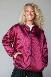 Vinröd Leopardmönstrad Jacka Koster Maroon