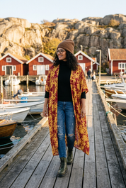 Öppen kaftan på hamnbrygga