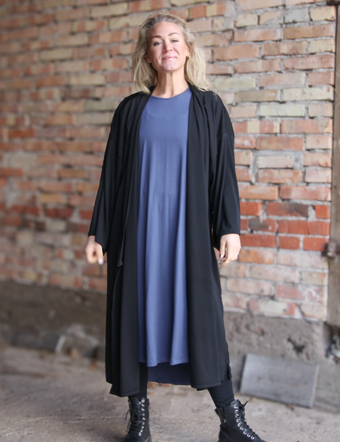 svart_kimono_1.jpg