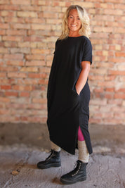 Svart Klänning Qubec Black