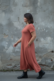 Terrakottafärgad V-neck från sidan